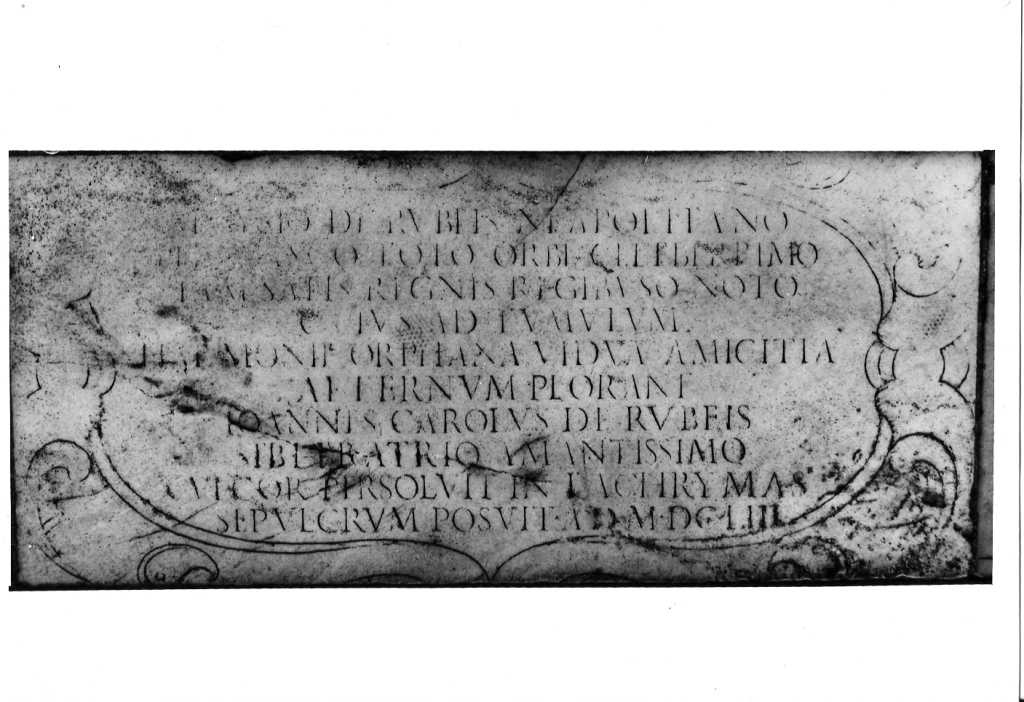 lapide tombale - ambito romano (sec. XVII)