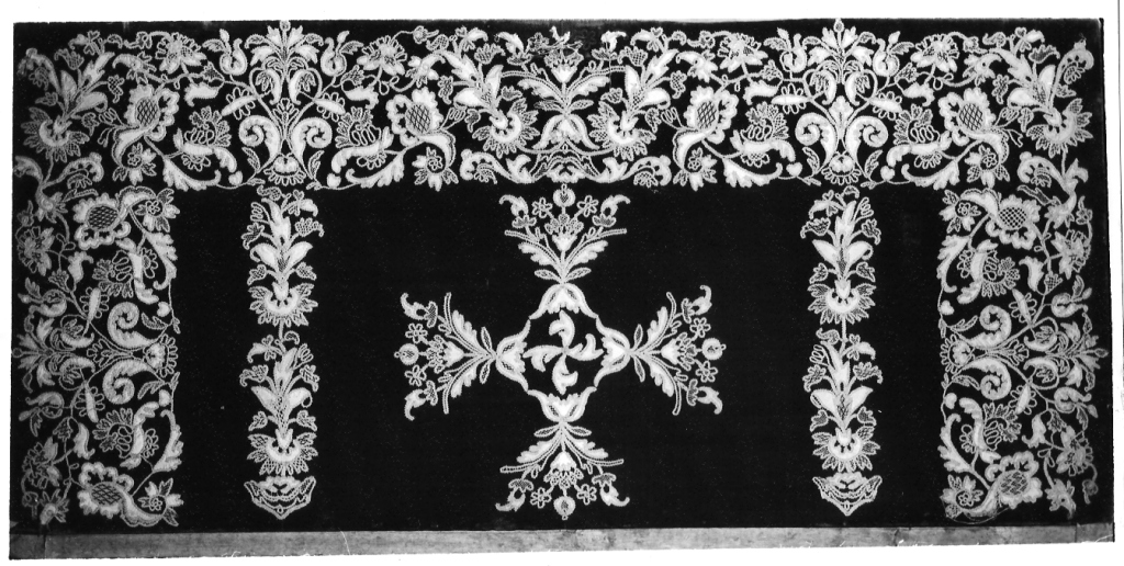 paliotto - ambito romano (primo quarto sec. XVIII)