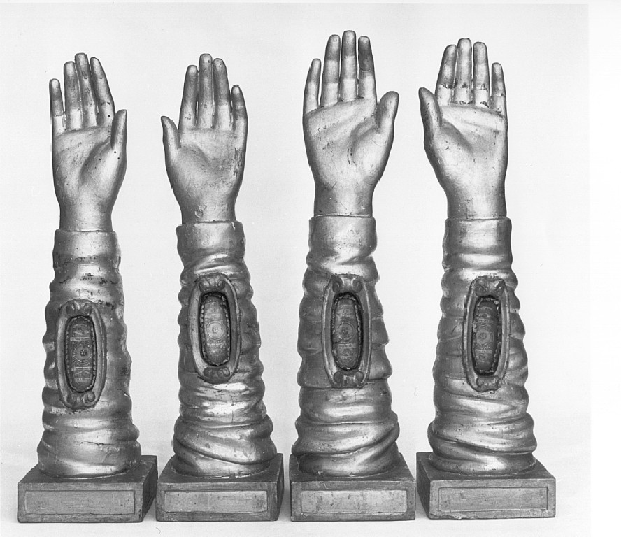 reliquiario antropomorfo - a braccio, serie - ambito romano (sec. XIX)