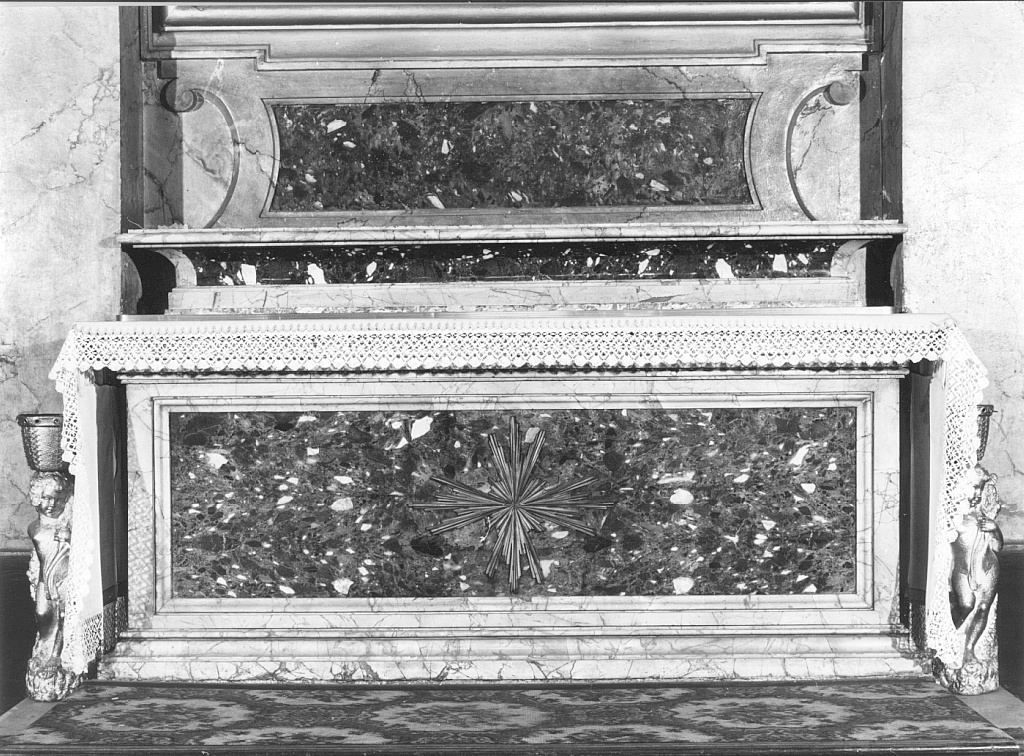 altare di Canevari Antonio (inizio sec. XVIII)