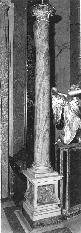 base per il cero pasquale - ambito romano (sec. XIX)