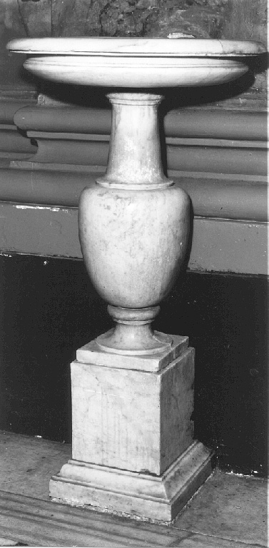 acquasantiera - ambito romano (seconda metà sec. XIX)