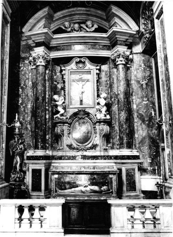 altare - a edicola - ambito romano (sec. XVIII)