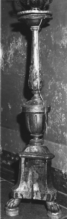 candelabro, coppia - bottega laziale (fine/inizio secc. XVIII/ XIX)