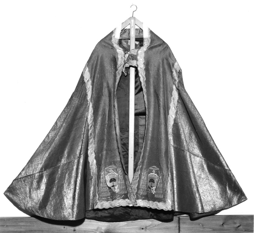 piviale, serie - ambito laziale (prima metà sec. XIX)