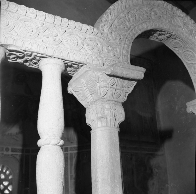 colonnina - ambito laziale (metà sec. IX)