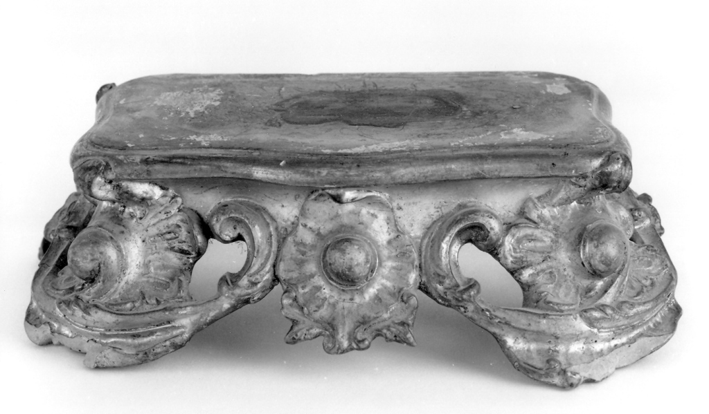 sostegno - produzione Italia centrale (sec. XVIII)