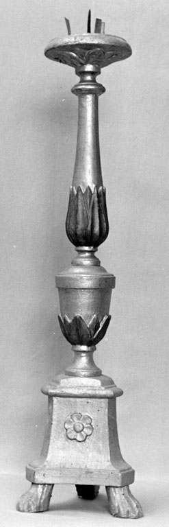 candeliere d'altare, serie - ambito romano (prima metà sec. XX)