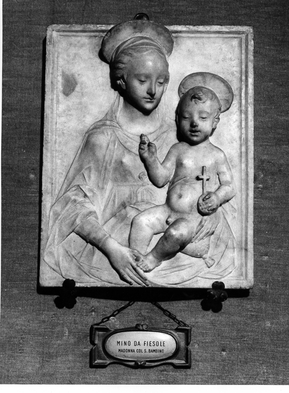 Madonna con Bambino (rilievo, opera isolata) di Mino da Fiesole (attribuito) (sec. XV)