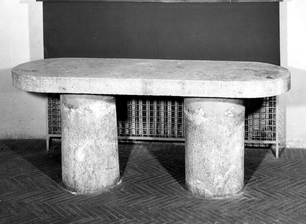 tavolo - ambito laziale (sec. XVI)