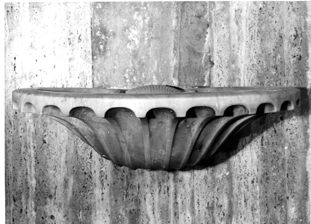 acquasantiera pensile, serie - ambito laziale (sec. XX)