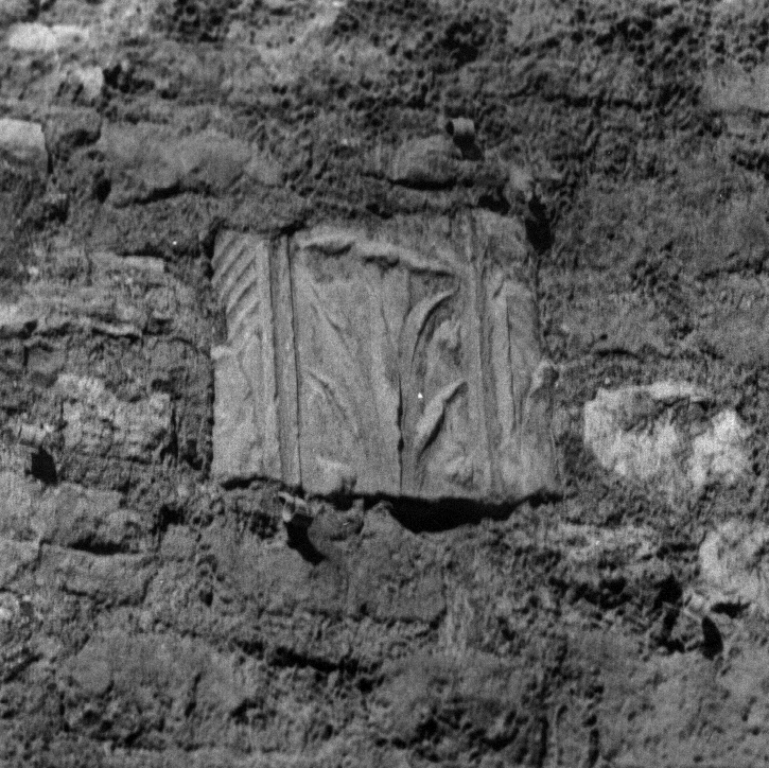 decorazione plastica, frammento - ambito romano (sec. III)