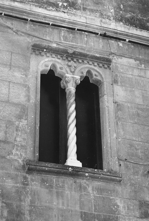 bifora - bottega laziale (fine/inizio secc. XIV/ XV)