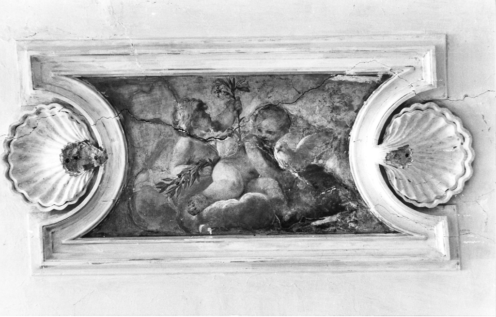 putti con le armi Pamphili (dipinto) di Mola Pier Francesco (sec. XVII)