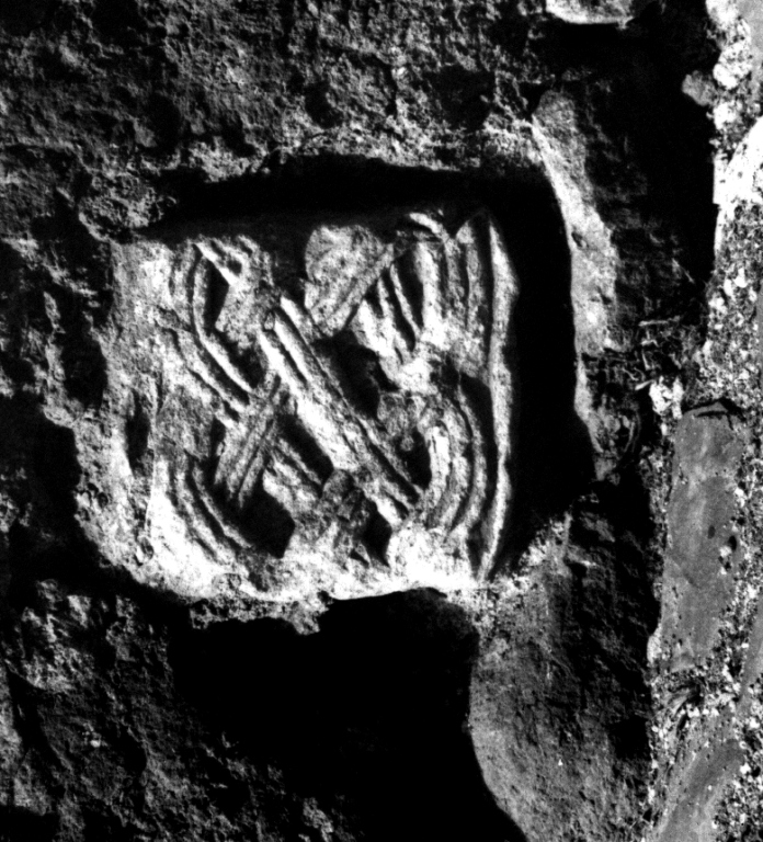 decorazione plastica, frammento - ambito laziale (fine/inizio secc. IX/ X)