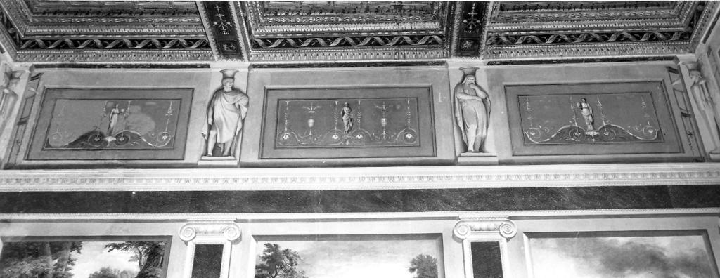 Fregio decorativo a grottesche, monocromi, cariatidi (decorazione pittorica, complesso decorativo) di La Piccola Niccolò (sec. XVIII)