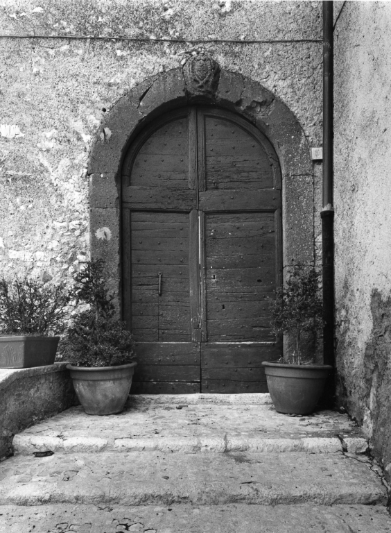 portale - ambito laziale (terzo quarto sec. XVI)