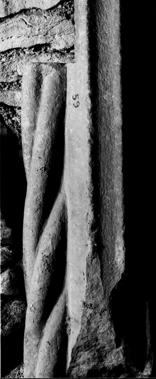 pilastrino, frammento - ambito romano (inizio sec. XII)