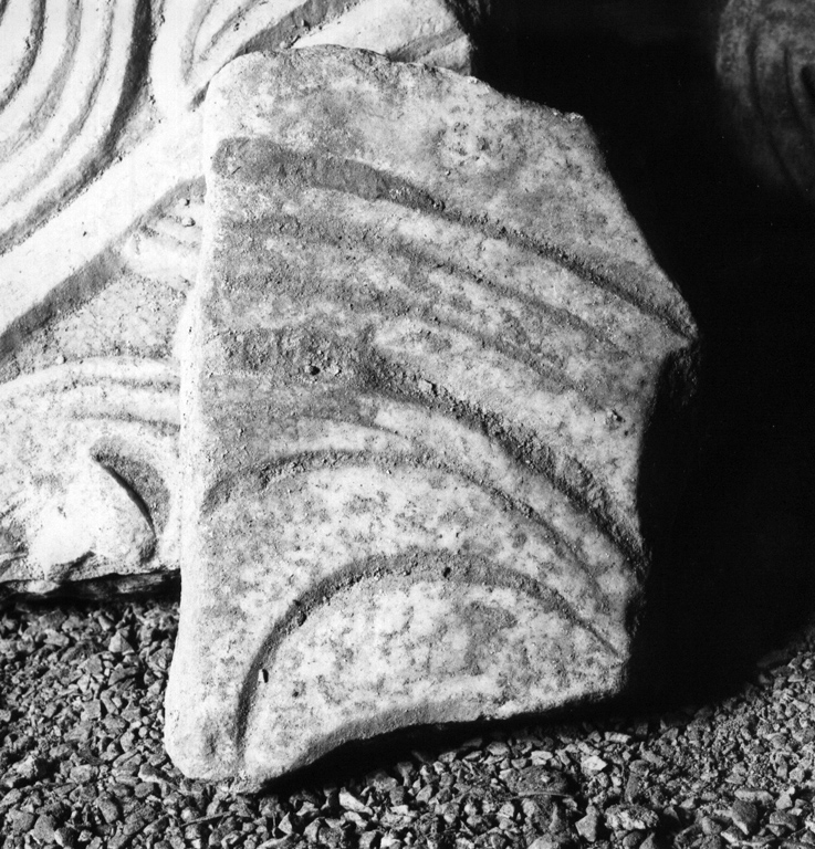 pluteo, frammento - bottega laziale (sec. IX)