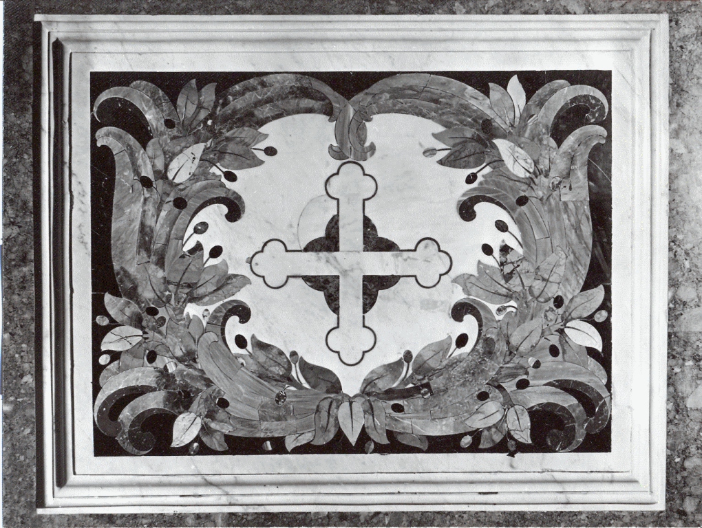 croce dell'ordine cavalleresco dei Ss. Maurizio e Lazzaro (decorazione a intarsio, elemento d'insieme) di Fanzago Cosimo (bottega) (ultimo quarto sec. XVII)