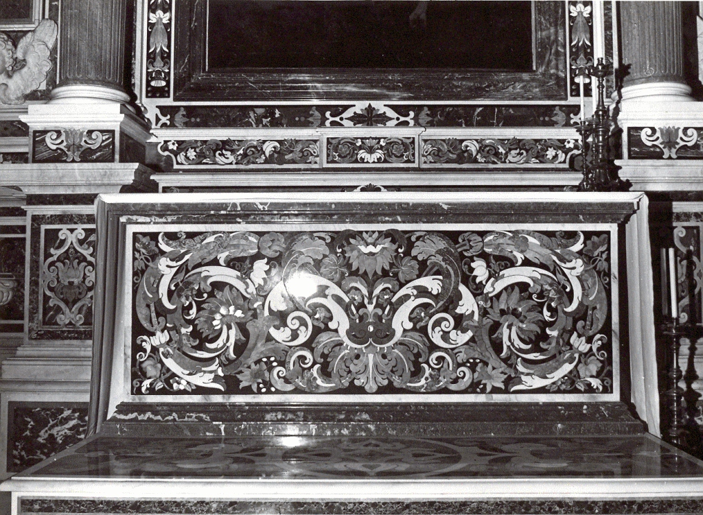 paliotto - a pannello piano di Fanzago Cosimo (bottega) (seconda metà sec. XVII)