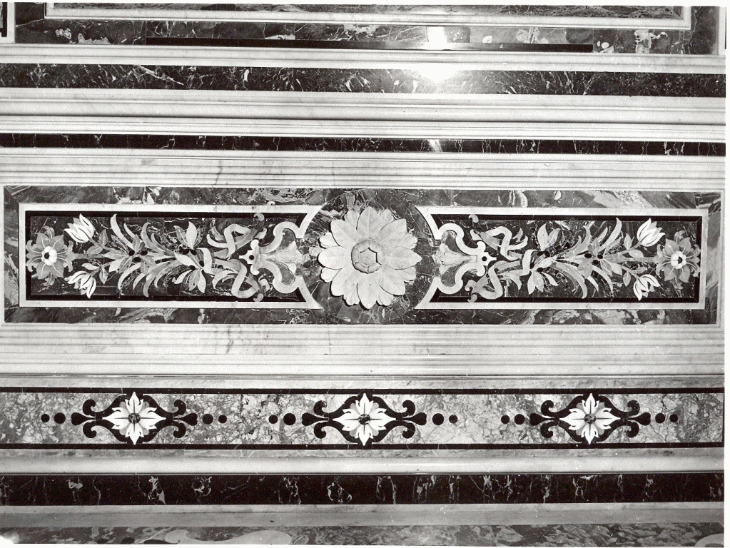 decorazione a intarsio di Fanzago Cosimo (scuola) (seconda metà sec. XVII)