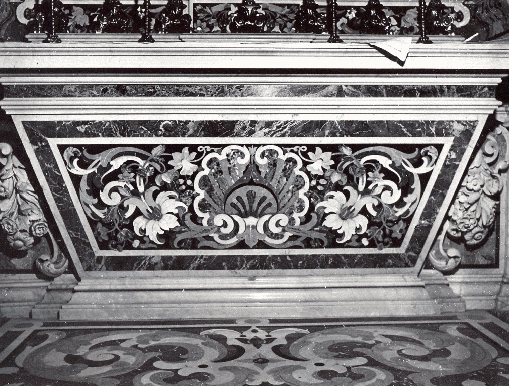 paliotto di Fanzago Cosimo (bottega) (seconda metà sec. XVII)