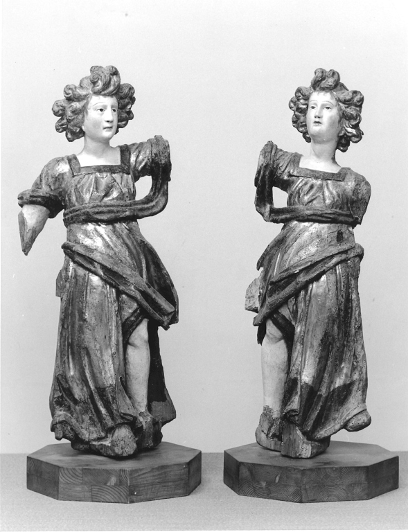 angelo reggicortina (statua, coppia) - bottega laziale (metà sec. XVIII)