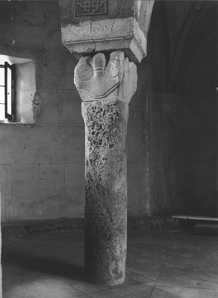 capitello di colonna - ambito laziale (sec. XI)
