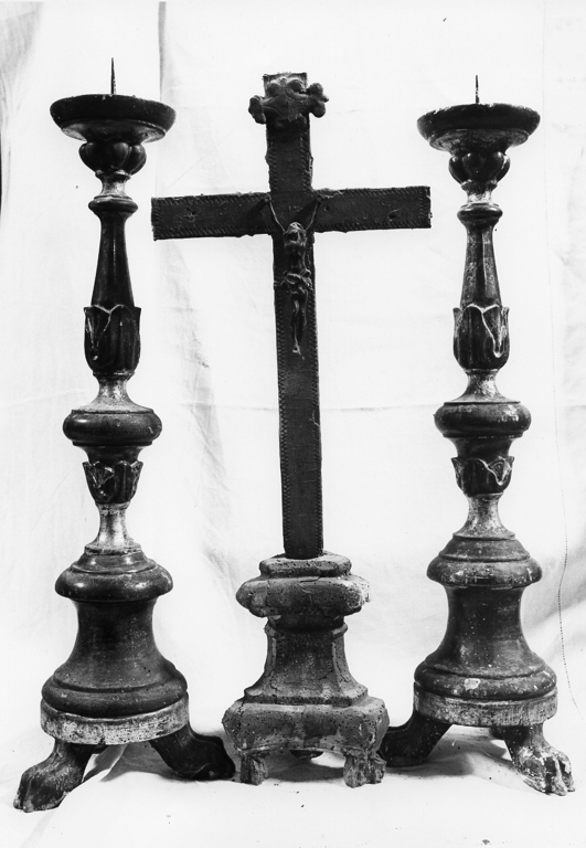 croce d'altare, elemento d'insieme - ambito reatino (sec. XIX)