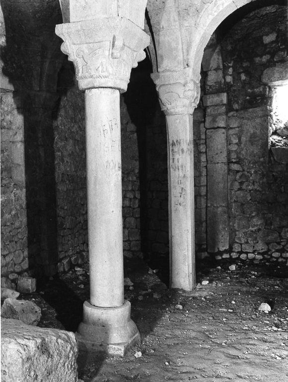 base di colonna - ambito laziale (prima metà sec. XII)