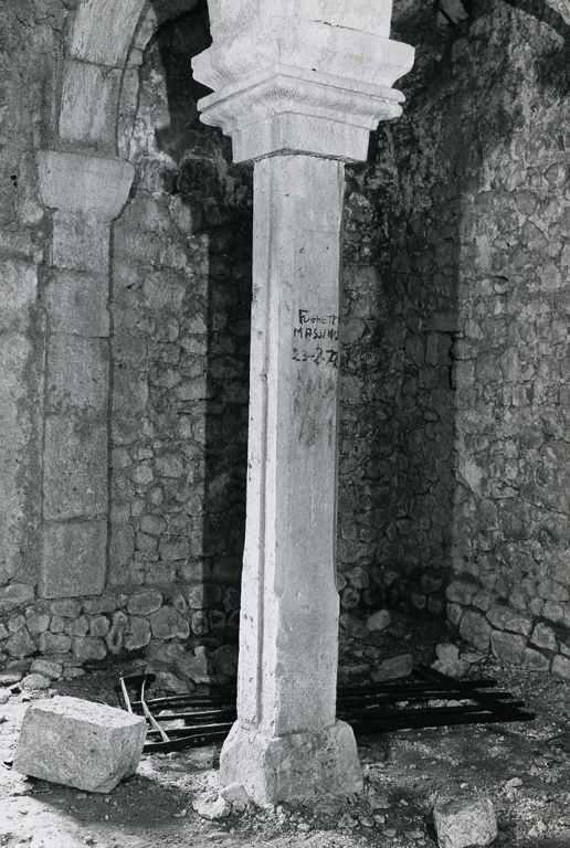 capitello di colonna - ambito laziale (prima metà sec. XII)