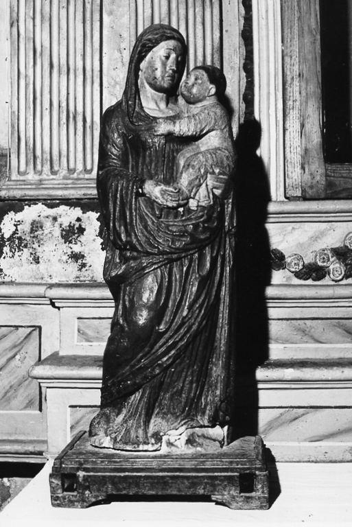 Madonna con Bambino (scultura) - ambito abruzzese (sec. XV)