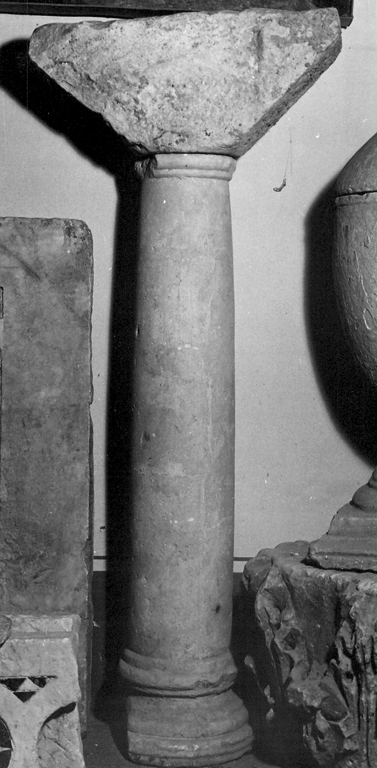 colonna, insieme - ambito laziale (secc. X/ XI)