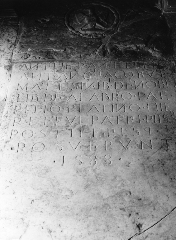 lapide tombale - manifattura laziale (sec. XVI)