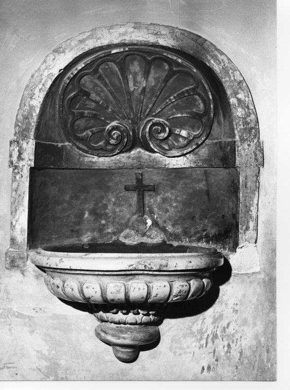 acquasantiera da parete - manifattura laziale (sec. XVIII)