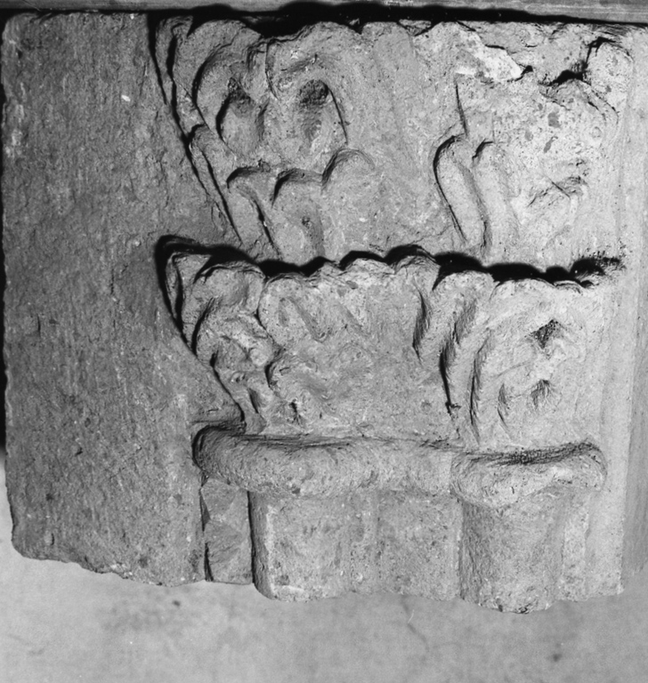 mensola architettonica - ambito laziale (sec. XII)