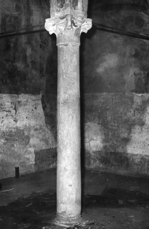 colonna, elemento d'insieme - ambito laziale (secc. XI/ XII)