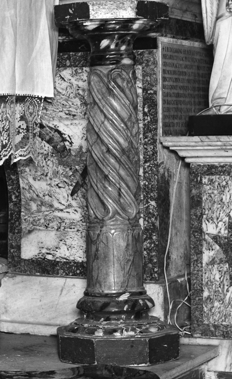 colonnina tortile - ambito laziale (sec. XX)