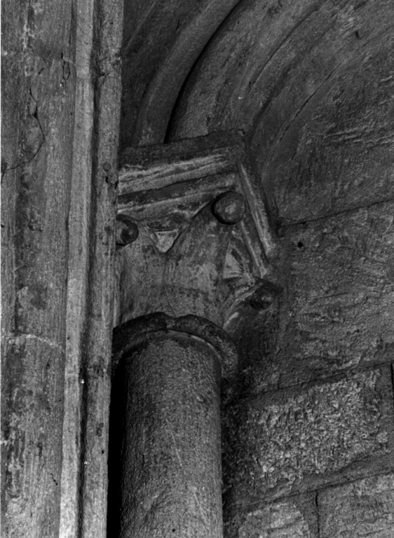 semicapitello - ambito viterbese (sec. XIII)