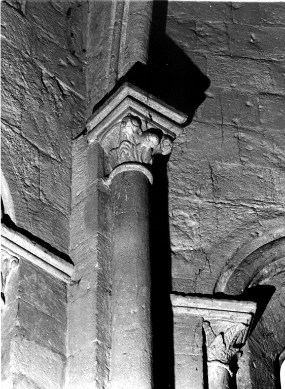 semicapitello - ambito viterbese (sec. XIII)