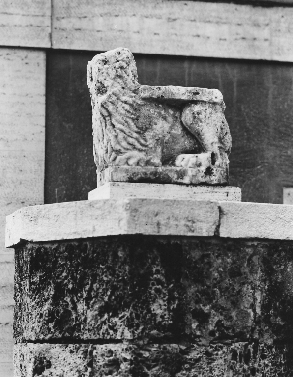 leone (scultura) - ambito laziale (sec. XIII)