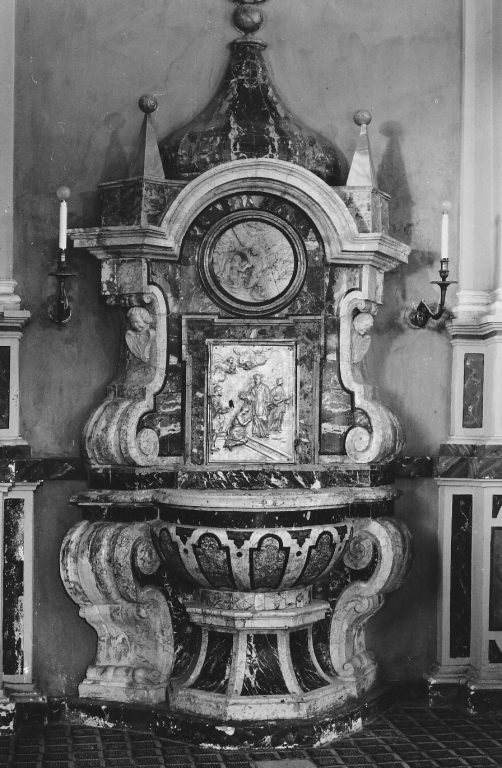 fonte battesimale - ambito laziale (sec. XVIII)