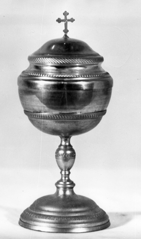 pisside - ambito laziale (inizio sec. XX)