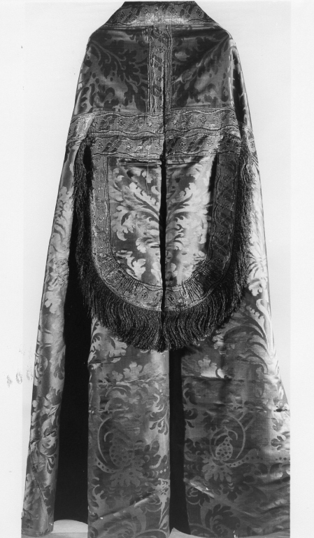 piviale - manifattura laziale (seconda metà sec. XVIII)