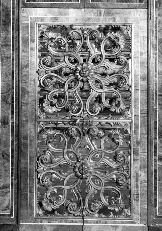 porta - a due battenti di Kofler Giuseppe (prima metà sec. XVIII)