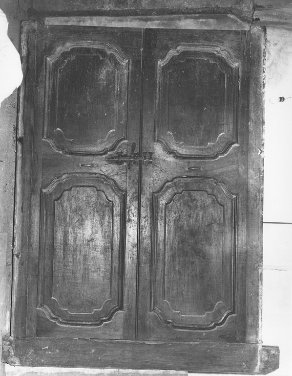 anta di armadio, coppia - ambito laziale (fine/inizio secc. XVII/ XVIII)