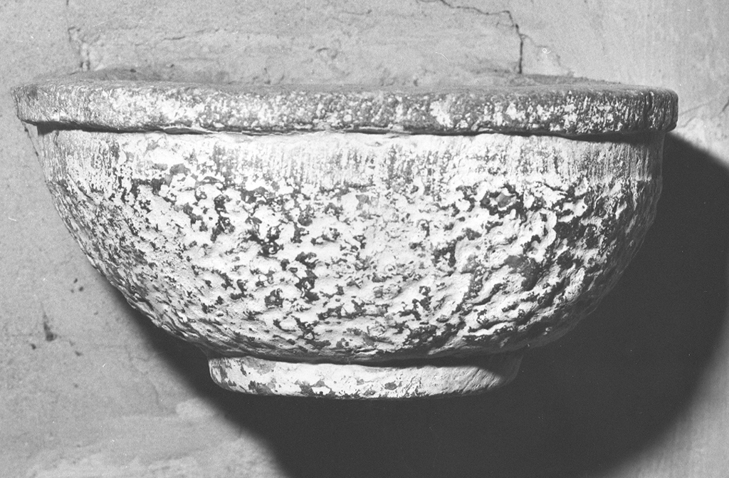 acquasantiera - ambito laziale (secc. XVIII/ XIX)