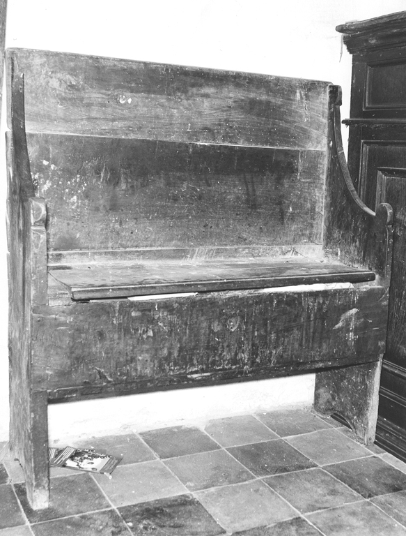 cassapanca - ambito laziale (fine/inizio secc. XVIII/ XIX)