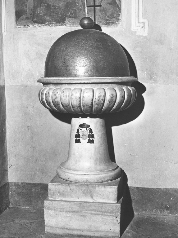 fonte battesimale - ambito laziale (sec. XVIII)